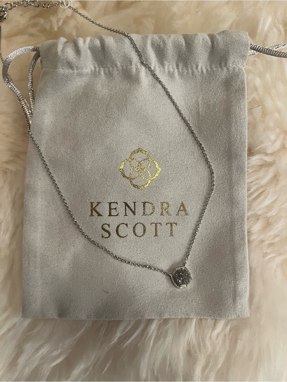 Kendra Scott Davie Pavé Pendant Necklace